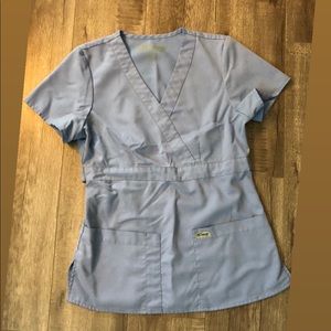 Greys anatomy 3 pocket mock wrap scrub top